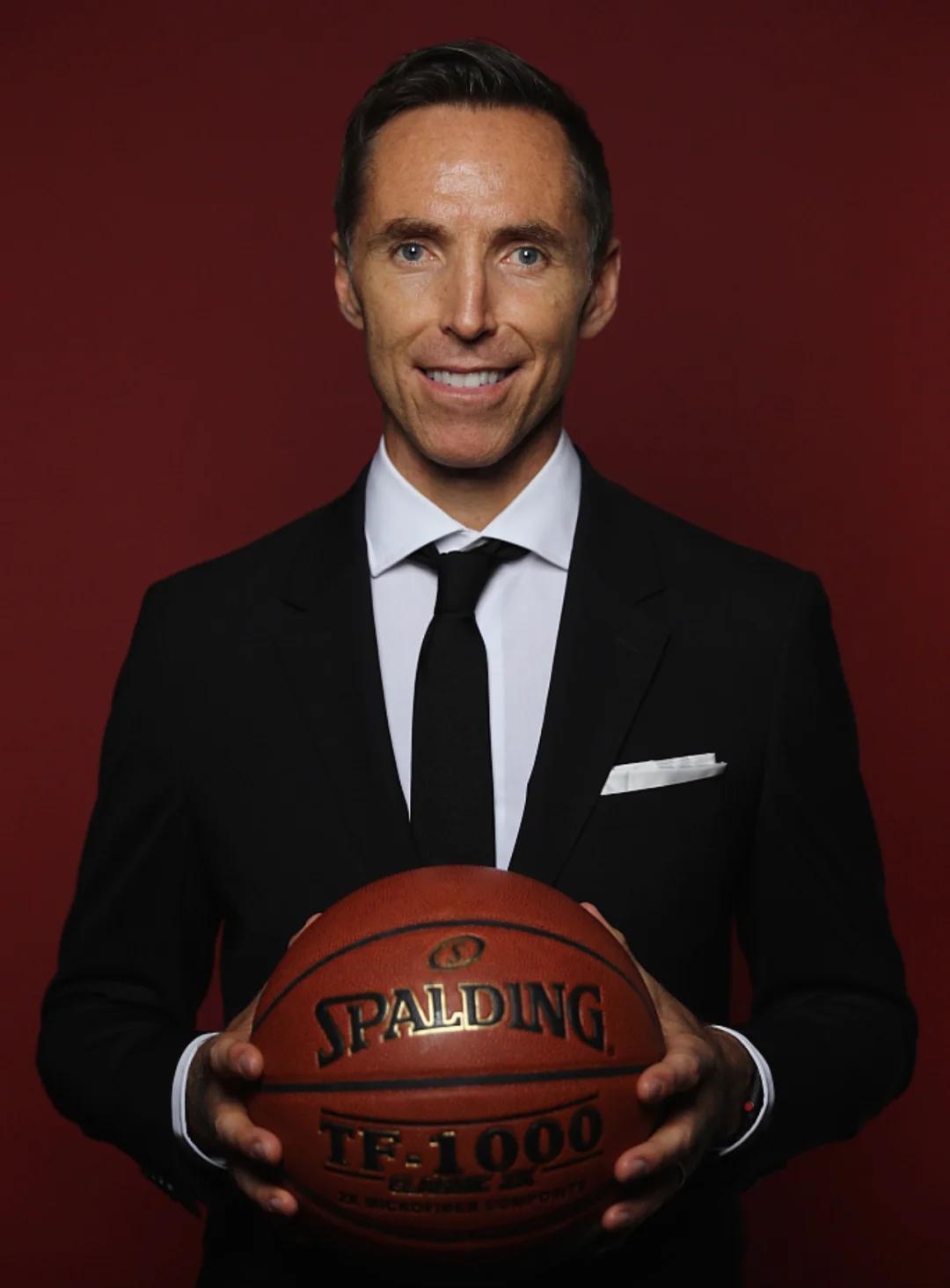 包含九游欢乐APP：NBA球星纪录片：讲述纳什的传奇职业生涯的词条