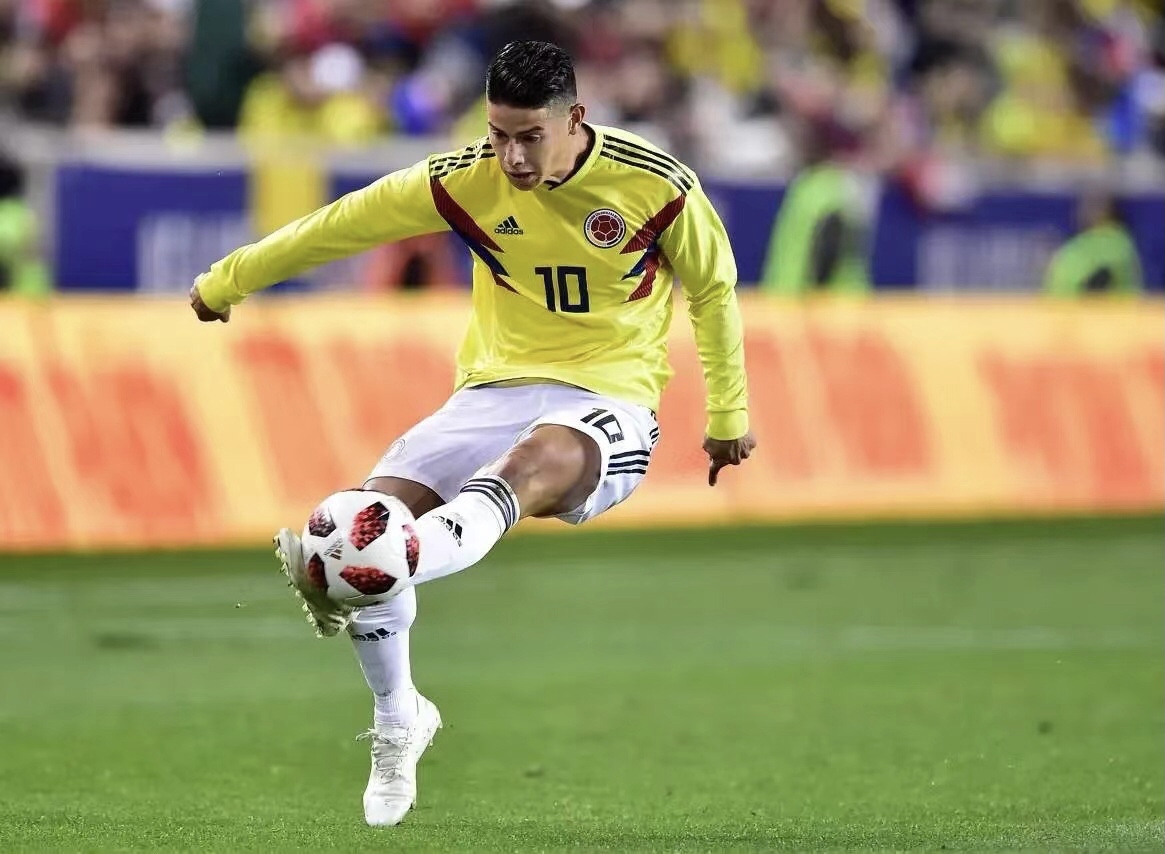 九游欢乐官方网站:归化球员艾克森：积极备战新赛季，希望为球队做出更多贡献的简单介绍