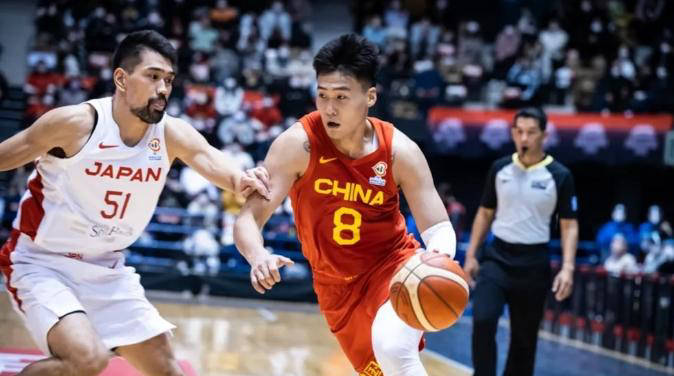 包含九游欢乐平台：中国男篮重建，仅仅依靠归化球员就够了吗？的词条