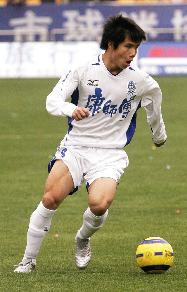 九游欢乐官方网站:中国足球留洋球员心理辅导：文化适应、压力管理与职业规划的简单介绍