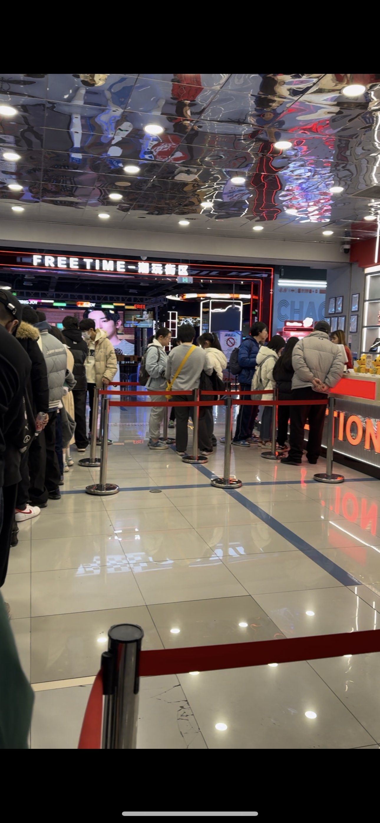 关于jiuyou.com:电竞赛事的观众体验：从线上到线下的转变的信息